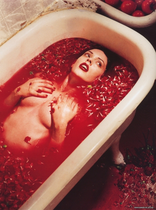 tumblr_m13zn0HRuM1qbeumgo1_500