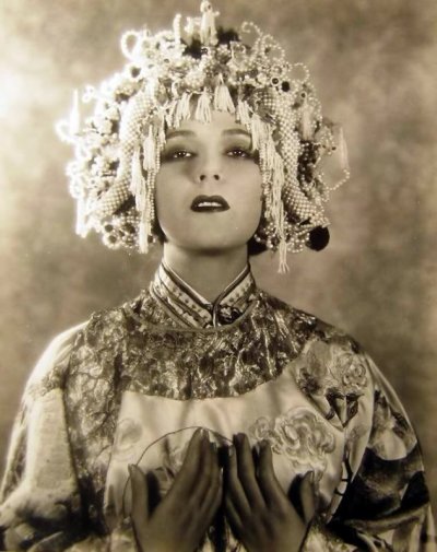 tumblr_lxregkIdr31rn486io1_400